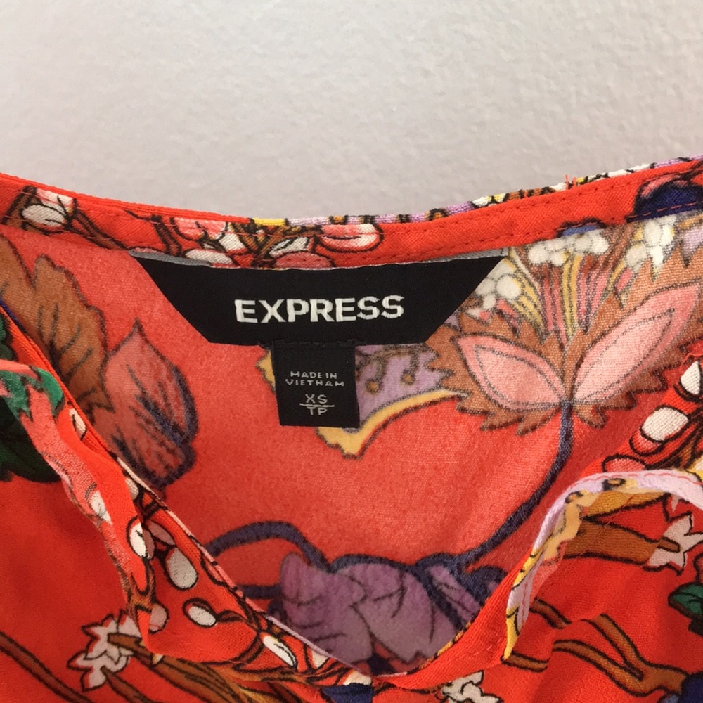 Express Red Flutter Crop Top Xs Nwot - image 5